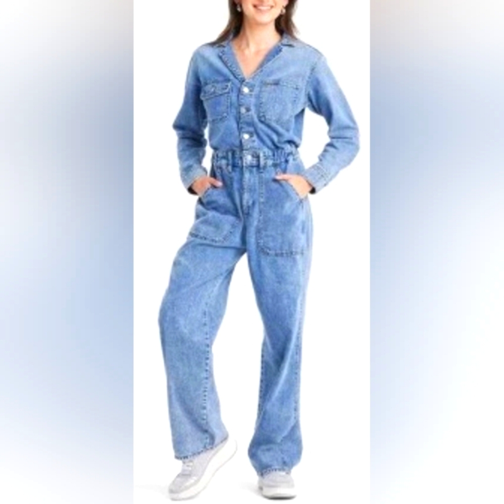 Universal Thread NWT Denim Jumpsuit